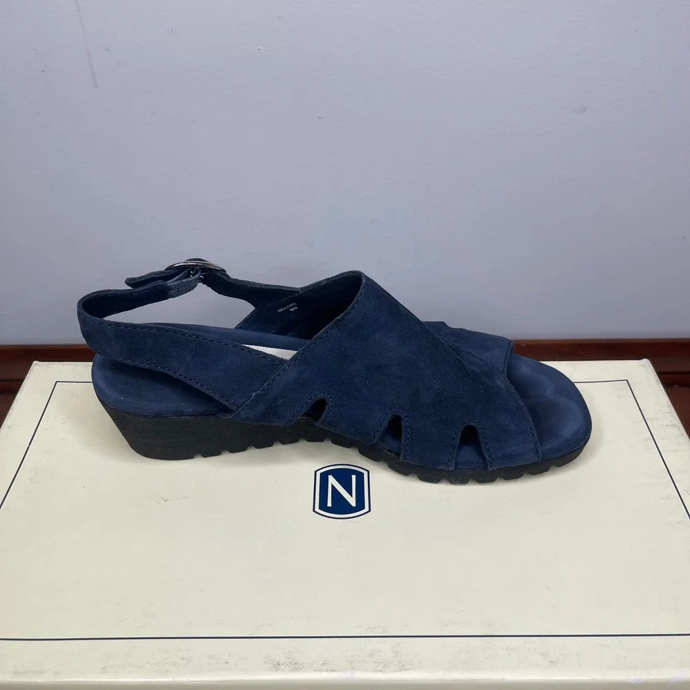 Vintage Nordstrom Dayton‎ Navy Nubuck Leather Wedge Slingback Sandals Womens 5M